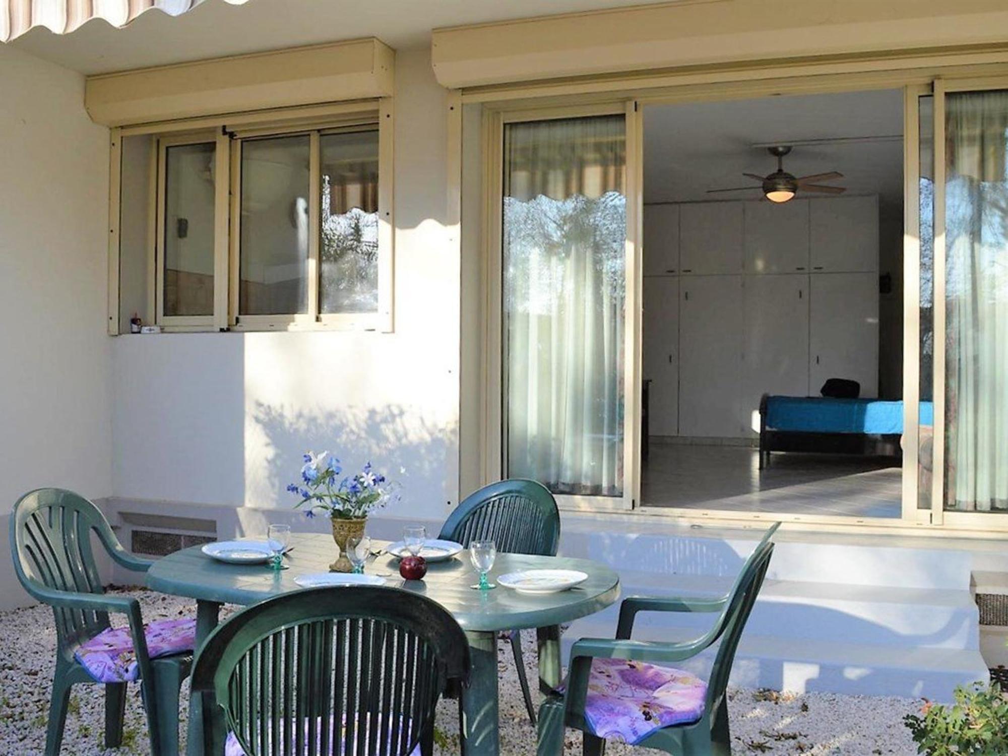 Studio Climatise Au Lavandou Avec Terrasse, Parking Et Environnement Calme - 3 Couchages - Fr-1-251-167 Le Lavandou Zewnętrze zdjęcie